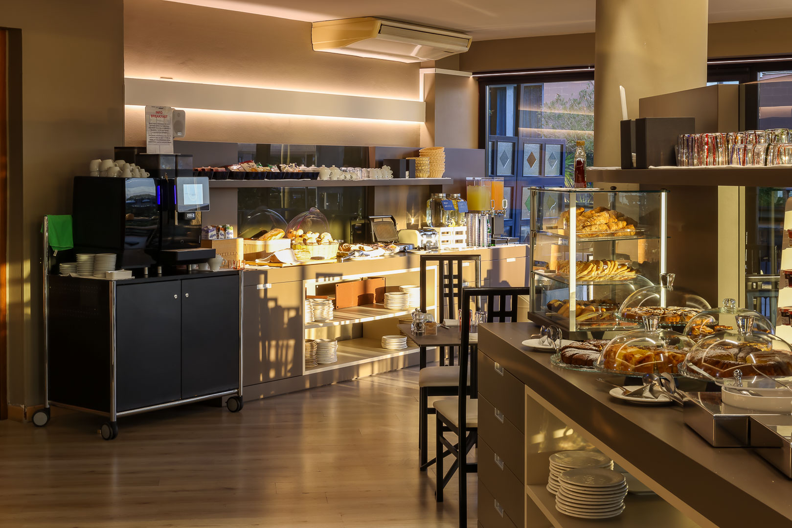 Hotel Alevic Sirmione centro vicino terme