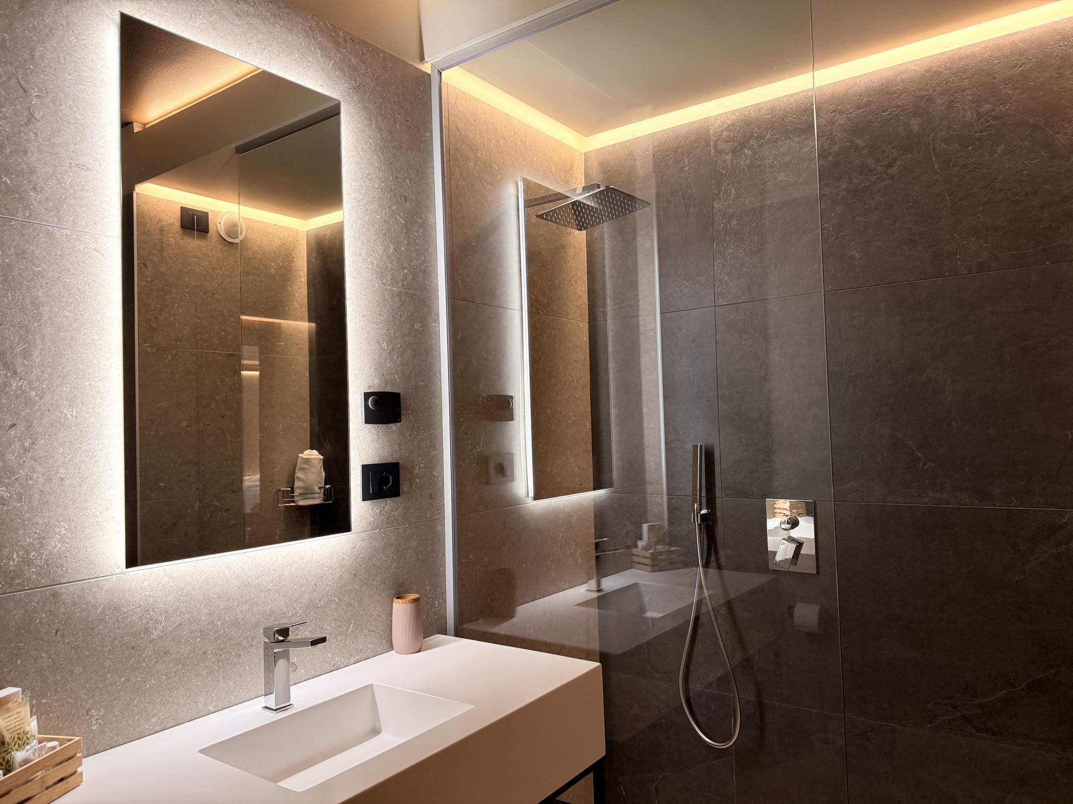 Hotel Alevic Sirmione centro vicino terme