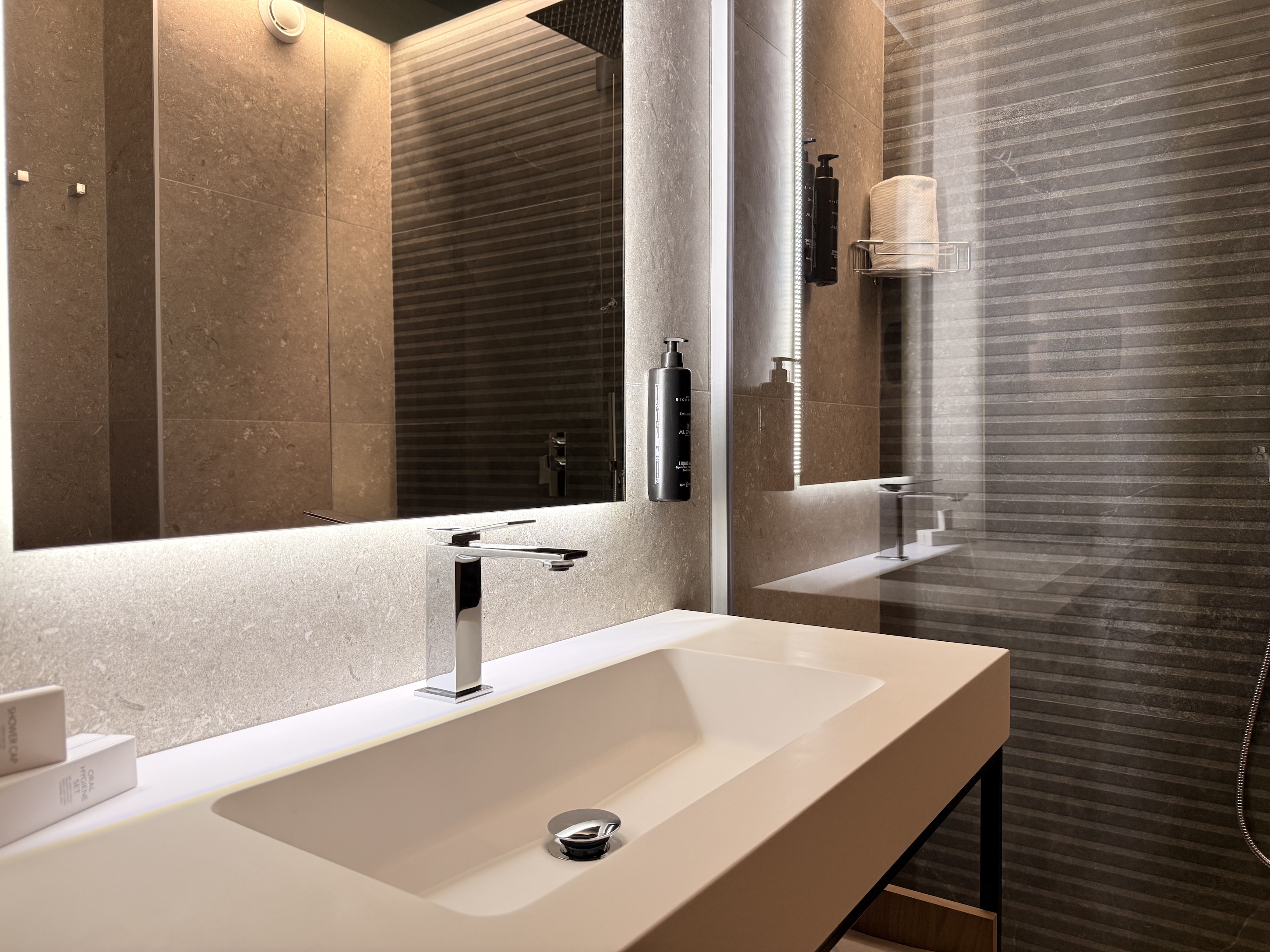Hotel Alevic Sirmione centro vicino terme