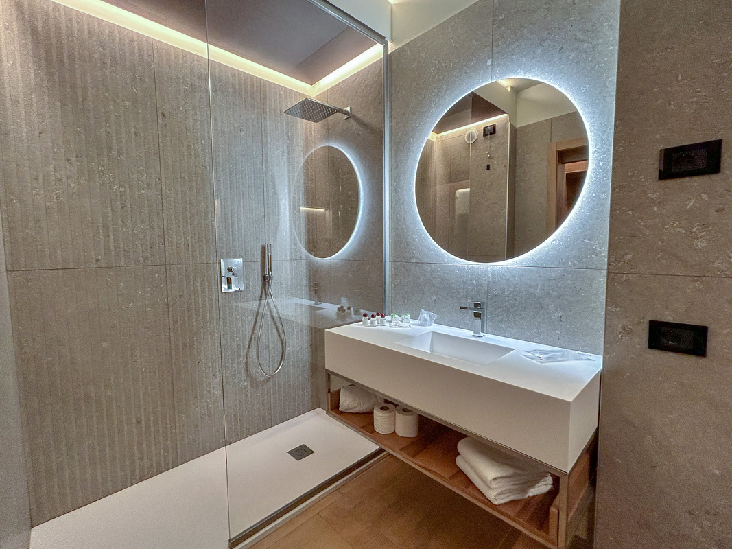 Hotel Alevic Sirmione centro vicino terme